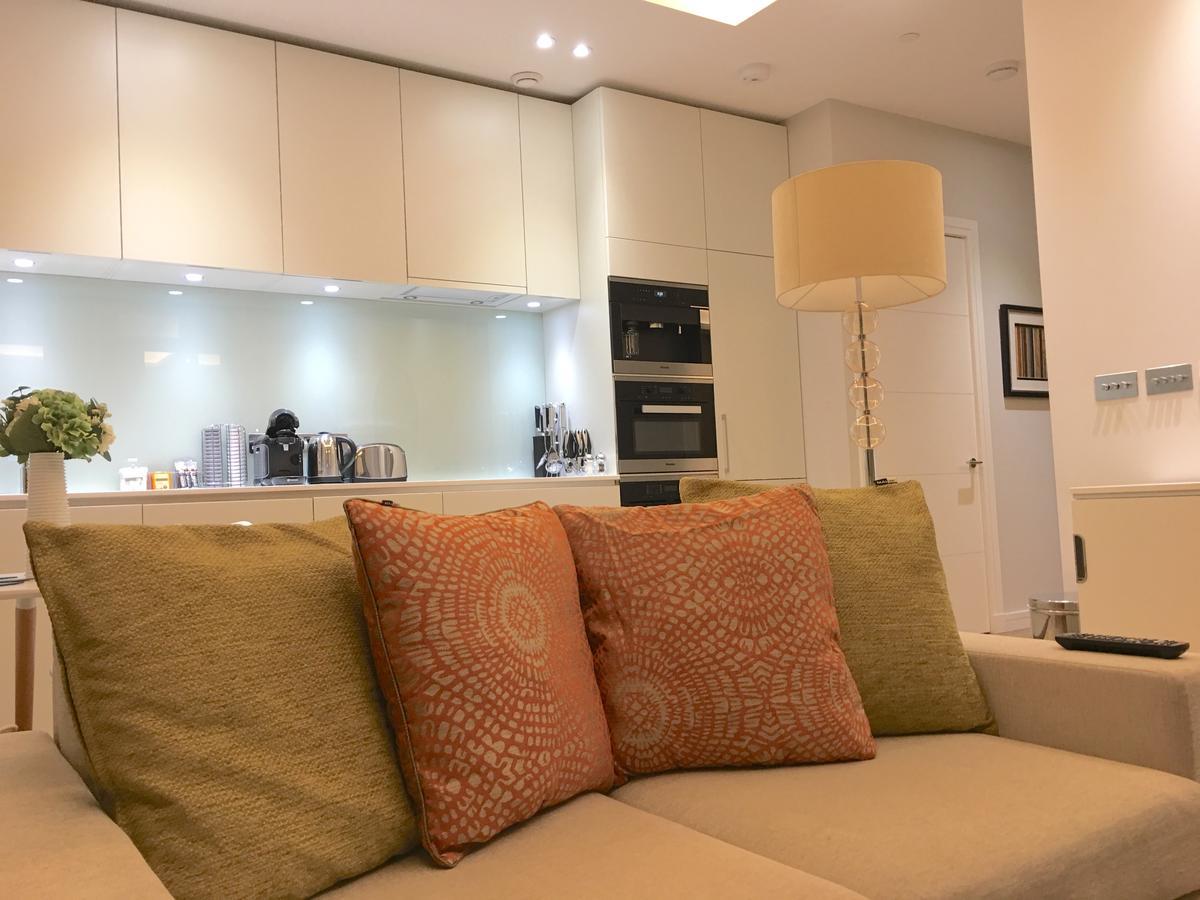 Trafalgar Luxury Suites London Exterior photo